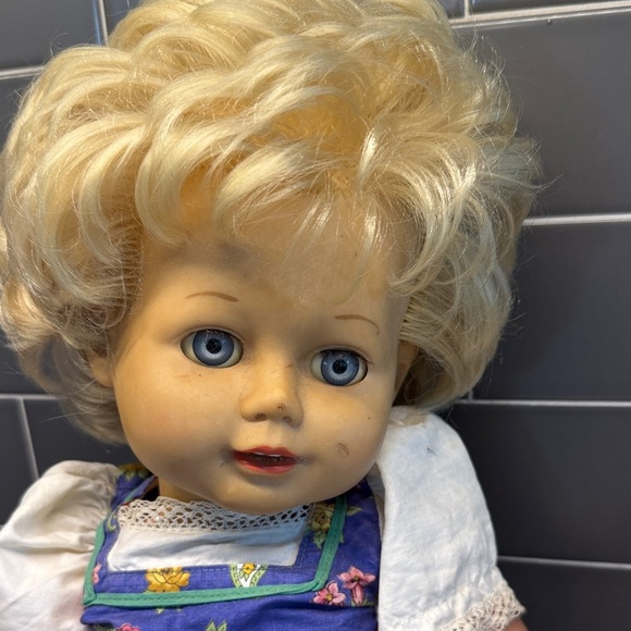 Classic Blonde Doll with Red Dress - Picture 2 of 8